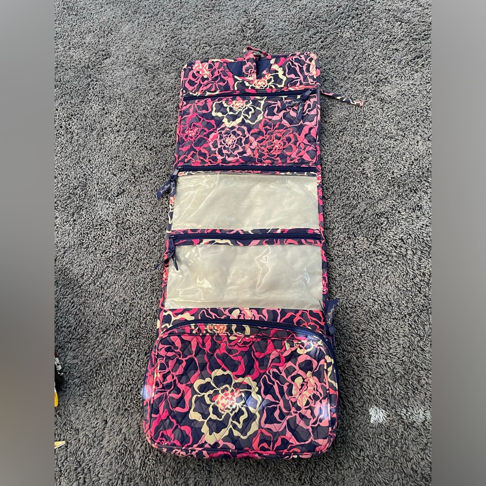 Vera Bradley travel storage sectioned bag